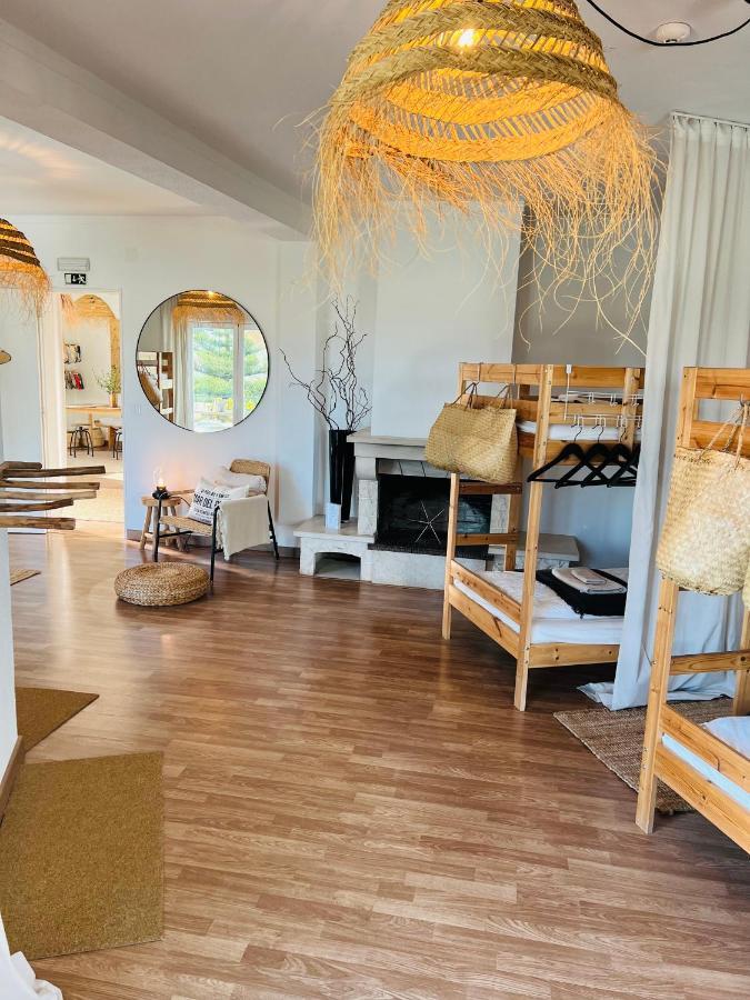Ocean House - Ribeira D'Ilhas Ericeira Hostel Ngoại thất bức ảnh